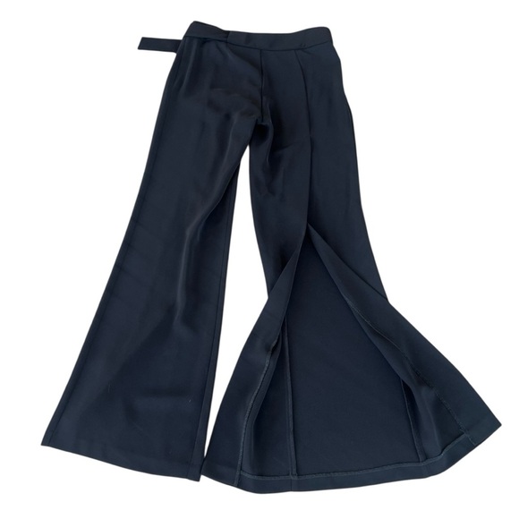 Y2K BEBE Black Split Leg Low Rise Club Pants Belted Flowy Whimsigoth Sz 6 USA - Picture 6 of 16